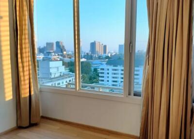 Siri at Sukhumvit 3 bedroom condo for sale