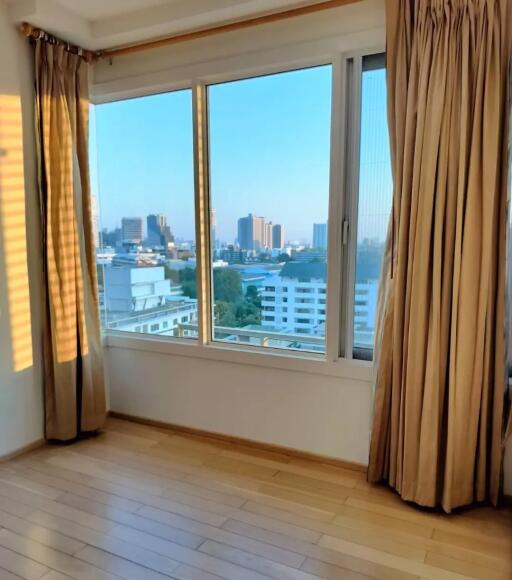 Siri at Sukhumvit 3 bedroom condo for sale