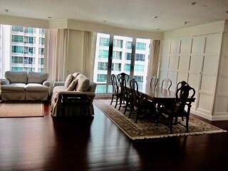 The Park Chidlom 3 bedroom condo for rent