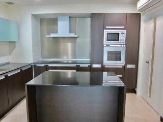 The Park Chidlom 3 bedroom condo for rent