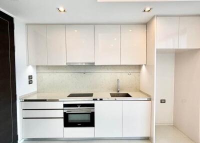 Condo for Sale at The Bangkok Sathorn