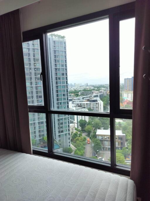 Condo for Rent at THE BASE Park West - Sukhumvit 77