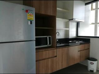 Condo for Rent at Blocs 77