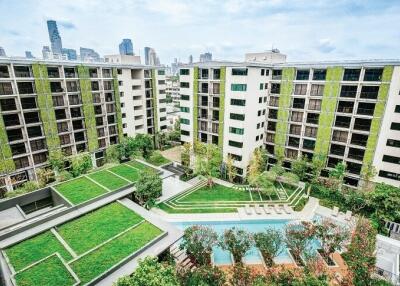 Blossom Condo Sathon-Charoen Rat