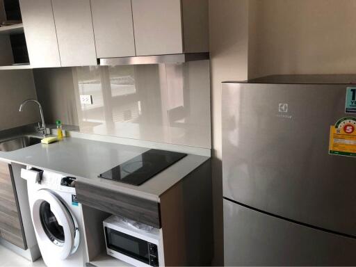 Condo for Rent at Centric Huai Khwang Station