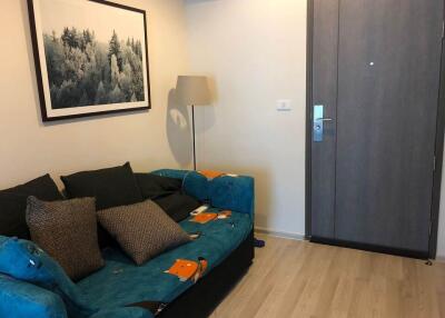 Condo for Rent at Centric Huai Khwang Station