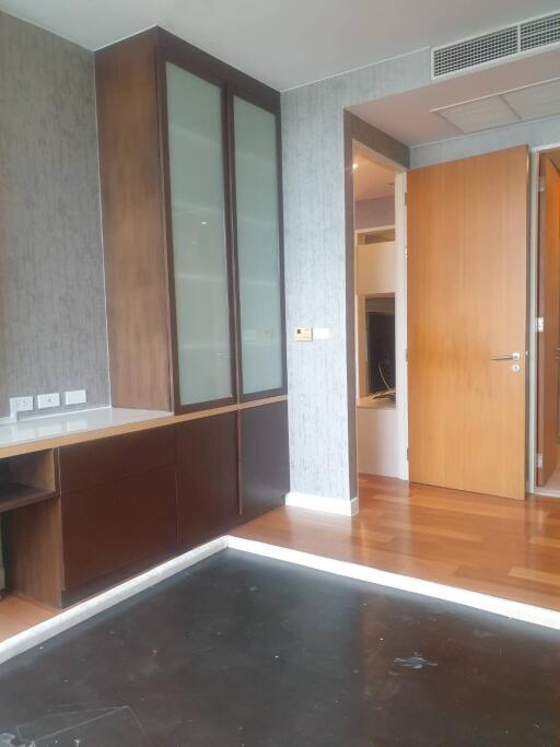 Condo for Rent at Chatrium Riverside Condominium