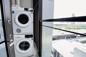 Condo for Rent at Chewathai Residence Asoke