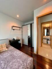 Condo for Rent, Sale at Circle Condominium