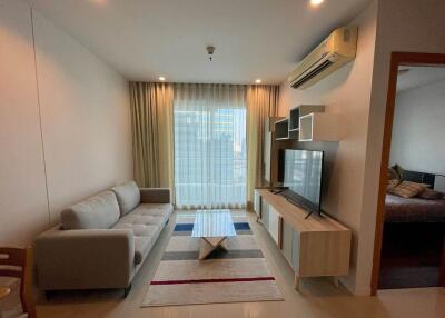 Condo for Rent, Sale at Circle Condominium