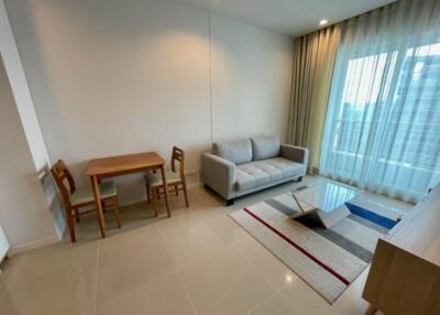 Condo for Rent, Sale at Circle Condominium