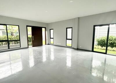 House for Sale iat The City Bangna