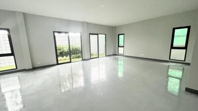 House for Sale iat The City Bangna