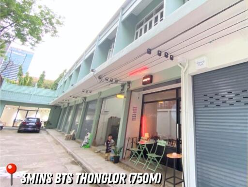 Commercial/Shophouse for Rent in Khlong Toei