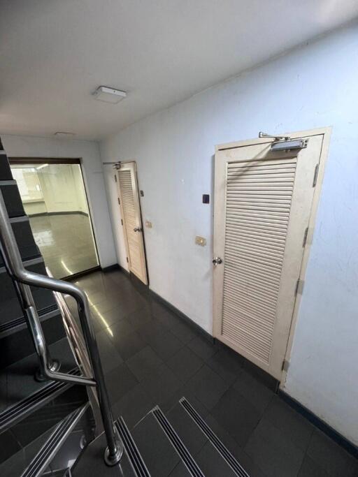 Commercial/Shophouse for Rent in Sukhumvit 22