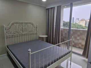 Condo for Rent at D.S.Tower 2