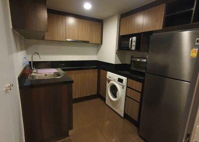 Condo for Rent at Focus Ploenchit