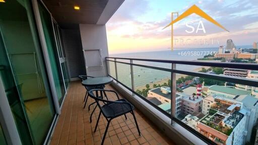 Balcony with ocean view