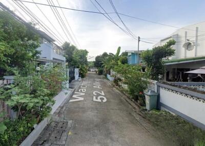 House for Sale in prakanong.