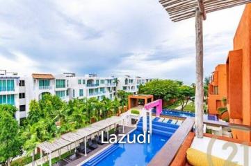 LAS TORTUGAS : 2 bed Beach front condo