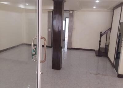 House for Rent in Phatthanakan 46