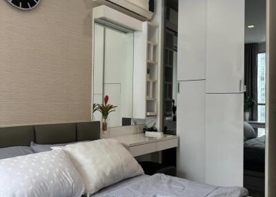 Condo for Rent at Ideo Mobi Sukhumvit 81