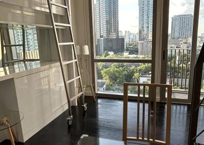 Condo for Rent at Ideo Morph 38