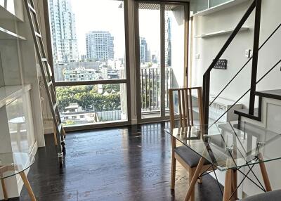 Condo for Rent at Ideo Morph 38