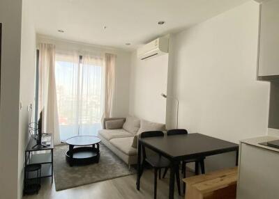 Condo for Rent at Ideo Mobi Sukhumvit 66