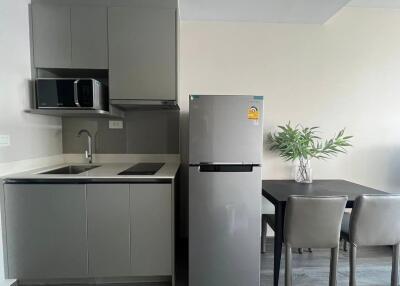 Condo for Rent at IDEO Mobi Rangnam