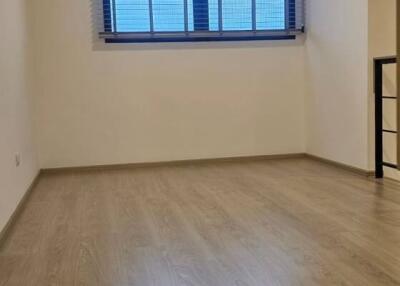 Townhouse for Rent at Indy 5 Bangna Km.7