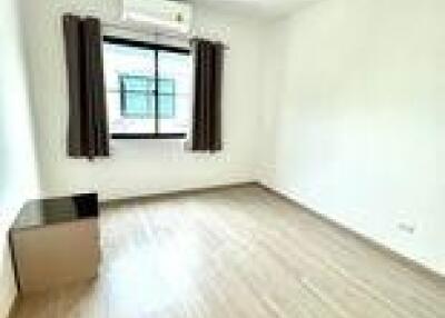 Townhouse for Rent at Indy 5 Bangna Km.7