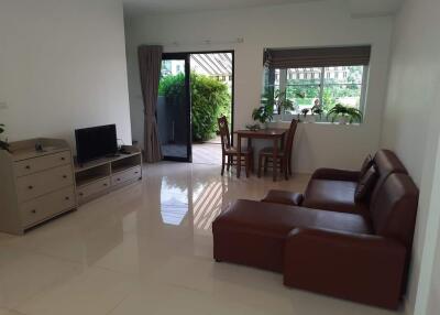 Townhouse for Rent at Indy Bangna-Ramkhamhaeng 2