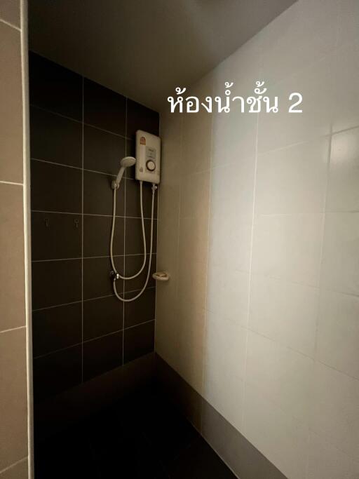 140 ตรม., 3 ห้องนอน, 2 ห้องน้ำ ทาวน์เฮ้าส์ ราคา ฿ 12,500/เดือน