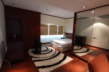 Le Raffine Jambunuda Sukhumvit 31