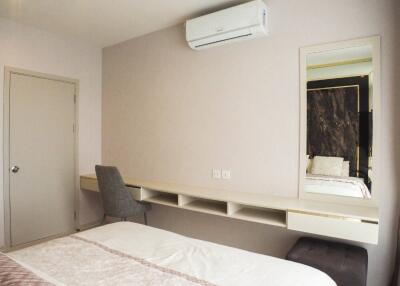 Condo for Rent at Life Sukhumvit 48