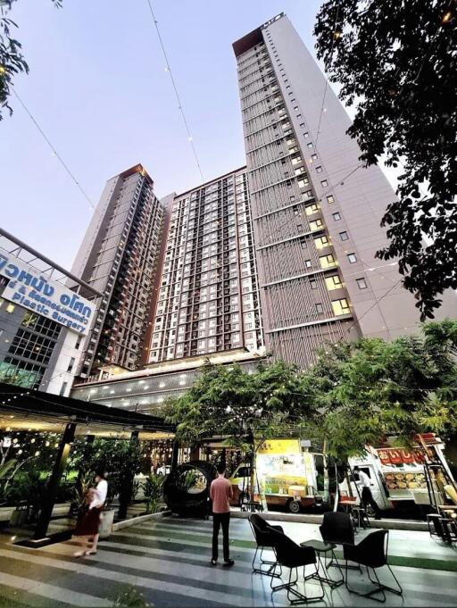 Condo for Sale, Sale w/Tenant at Life Asoke