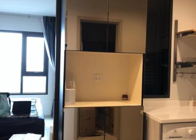 Condo for Rent at Life One Wireless