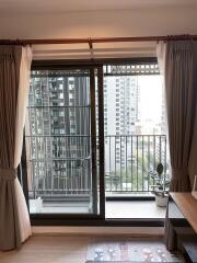 Condo for Sale at Life Asoke Hype