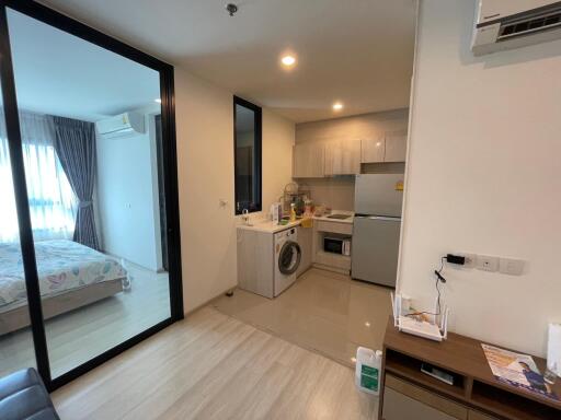 Condo for Rent at Life Asoke