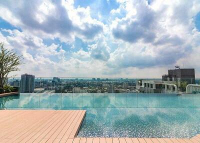 Condo for Rented at Life Sukhumvit 48