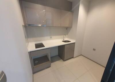 Condo for Sale at Life Asoke - Rama 9