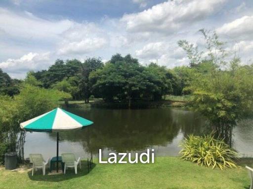 GREENFIELDS : Beautiful Lakefront 1 Rai Plot of Land on fishing lake, ideal for 1 or 2 Homes