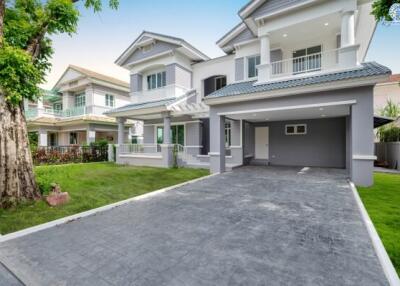 Exterior view of a contemporary house