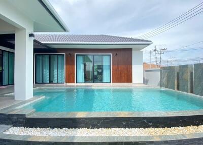 Modern house with private swimming pool