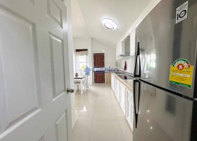 2 Bedrooms House in Chokchai Village 10 East Pattaya H011887