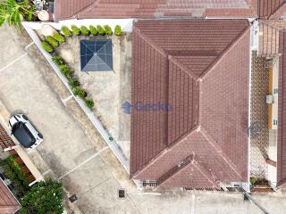 2 Bedrooms House in Chokchai Village 10 East Pattaya H011887