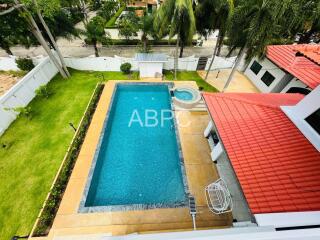 JUST IN 8 bedroom Private Pool Villa in Paradise Village 1