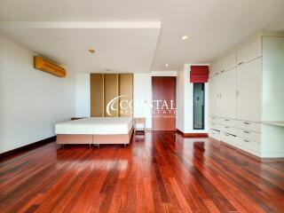 Condo For Sale Na-Jomtien