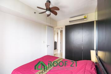 The condo for sale : high-rise condo in a prime location perfect for living or investment. /S-0891